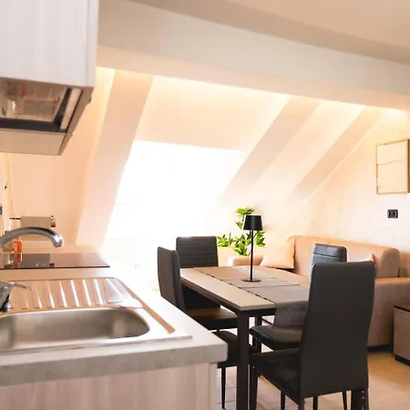 Piazza Vittorio Apartman *